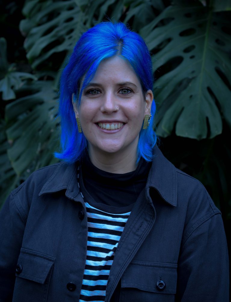 Argiro Lola JPG 768x1004