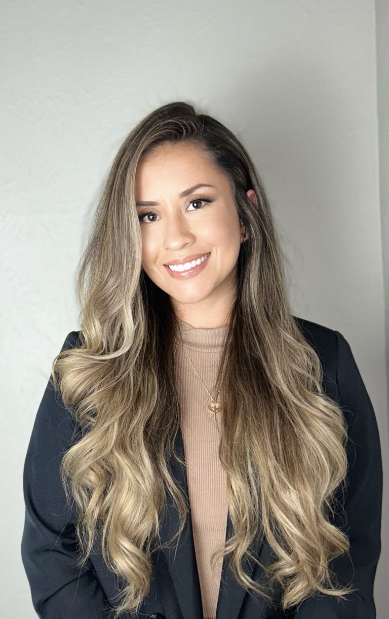 Headshot Kimberly Martinez Vazquez 768x1221